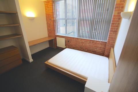 4 bedroom flat to rent, Leicester LE1