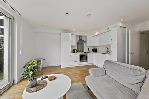 2 bedroom apartment to rent, Garden Road, Richmond, TW9