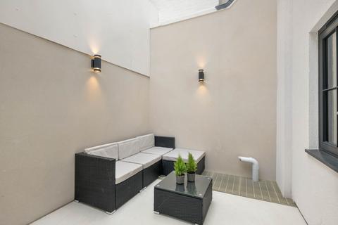 4 bedroom mews for sale, Queen's Gate Mews, London, SW7