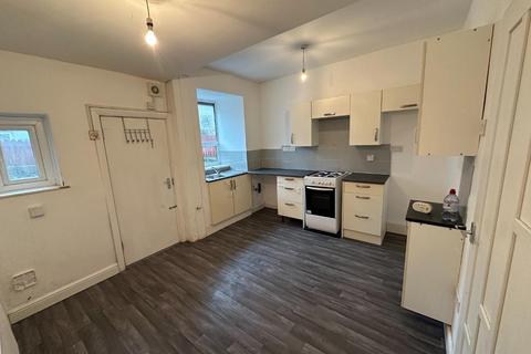 2 bedroom terraced house to rent, Ingham Street, Padiham