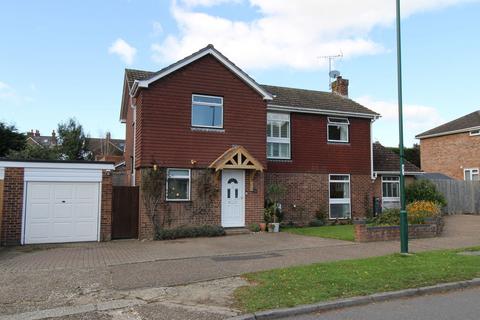 4 bedroom detached house for sale, Woodfield Road, Horsham RH12