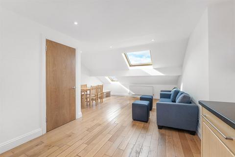 1 bedroom flat for sale, Plato Road, London SW2