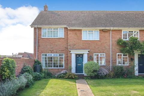 3 bedroom end of terrace house for sale, St Thomas Park, Lymington, Hampshire, SO41