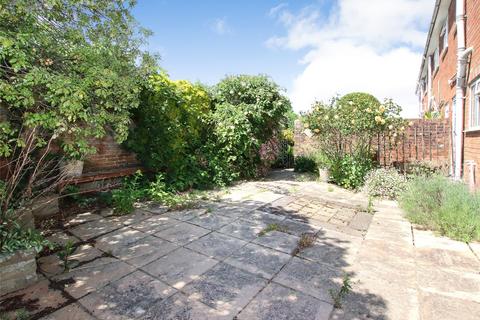 3 bedroom end of terrace house for sale, St Thomas Park, Lymington, Hampshire, SO41
