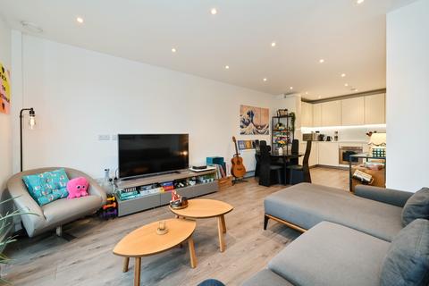 1 bedroom flat for sale, Furlong Court, London E3