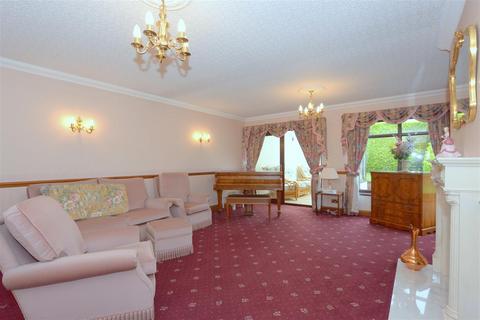 3 bedroom detached bungalow for sale, Shepherds Lane, Bicton, Shrewsbury