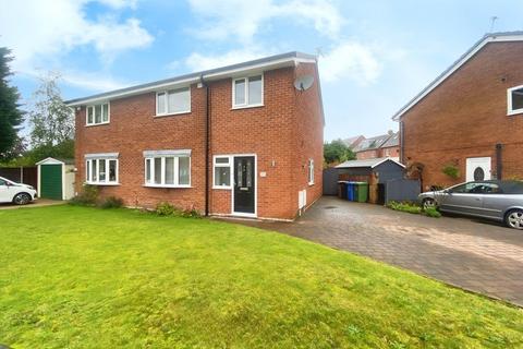 4 bedroom semi-detached house to rent, Barlow Road, Broadheath, Altrincham, Greater Manchester, WA14