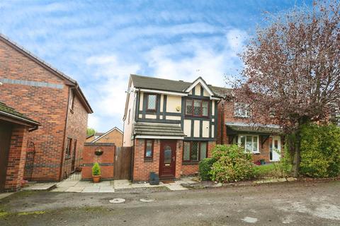 3 bedroom detached house for sale, Spinney Close, Winsford