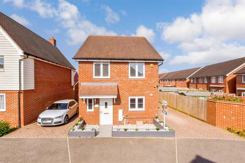 4 bedroom detached house for sale, Oaken Wood Drive, Maidstone, Kent