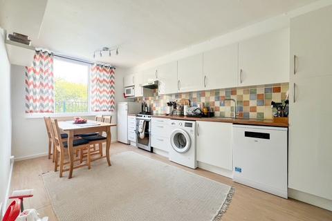 2 bedroom apartment to rent, Briary Road, Portishead, Bristol, Somerset, BS20