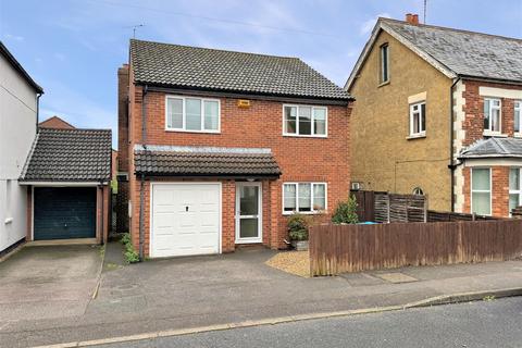 4 bedroom detached house for sale, Chiltern Road, Wendover HP22