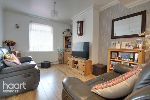 3 bedroom semi-detached house for sale, Greenmeadow Avenue, Newport