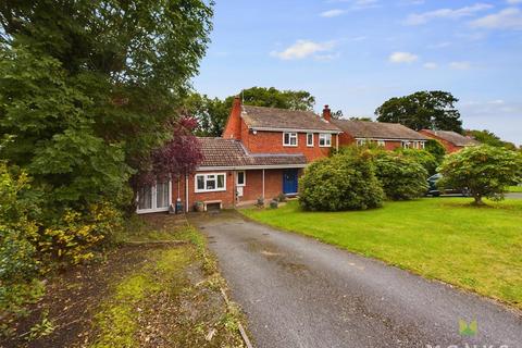 4 bedroom detached house for sale, Oak Tree Drive, Bayston Hill, Shrewsbury