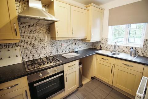 2 bedroom townhouse for sale, Great North Road, Leeds LS25