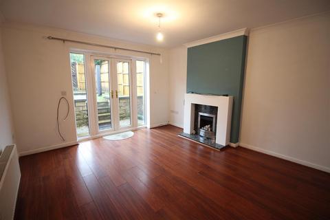 2 bedroom townhouse for sale, Great North Road, Leeds LS25