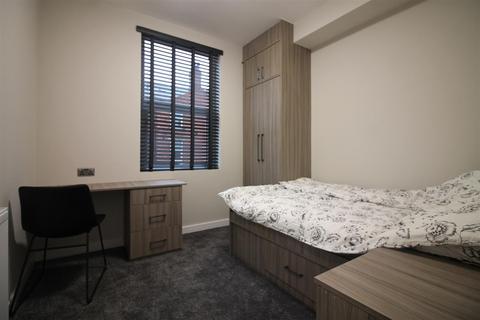 4 bedroom house to rent, Royal Park Terrace, Leeds