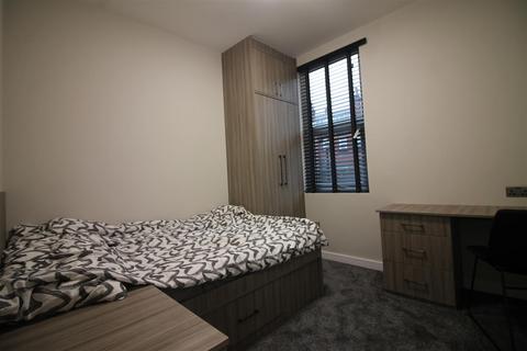 4 bedroom house to rent, Royal Park Terrace, Leeds