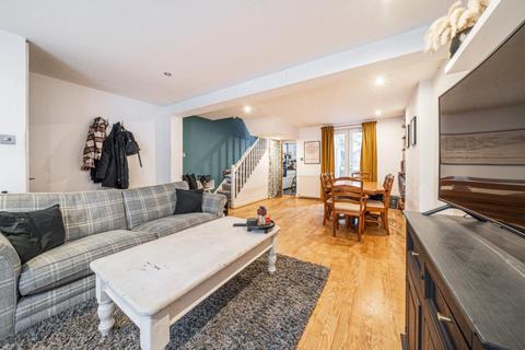 2 bedroom flat for sale, Landor Road, Clapham