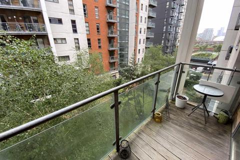 2 bedroom apartment to rent, Barton Place, Hornbeam Way, Manchester