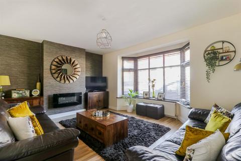 3 bedroom semi-detached house for sale, Elmfield Road, London E4