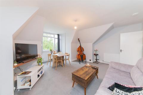 2 bedroom flat for sale, Woodside Park Road, Woodside Park