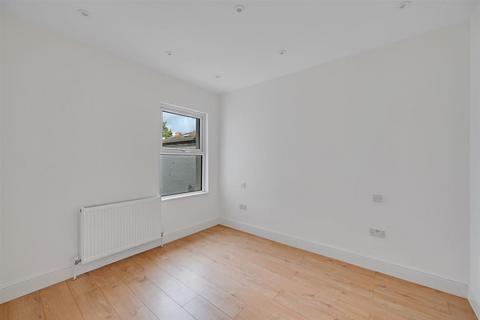 9 Liddington Road, London, E15 3PL