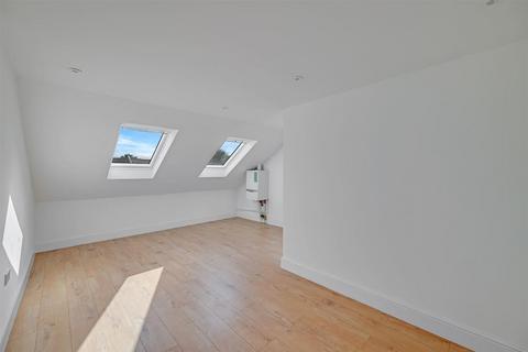9 Liddington Road, London, E15 3PL