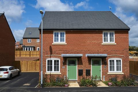 2 bedroom semi-detached house to rent, Harvest Road, Market Harborough LE16