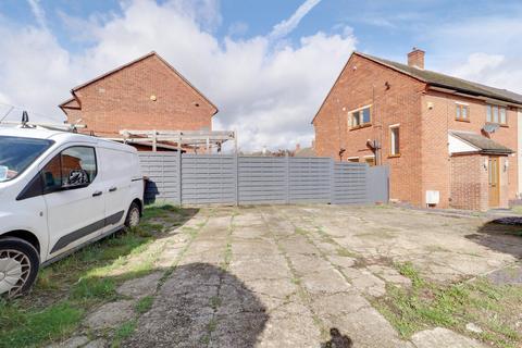 3 bedroom semi-detached house for sale, Ravel Road, South Ockendon RM15