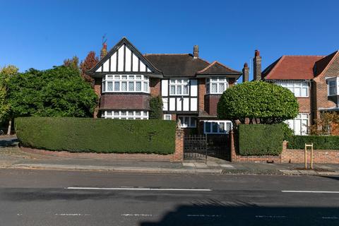 5 bedroom detached house for sale, Beaufort Road, London W5