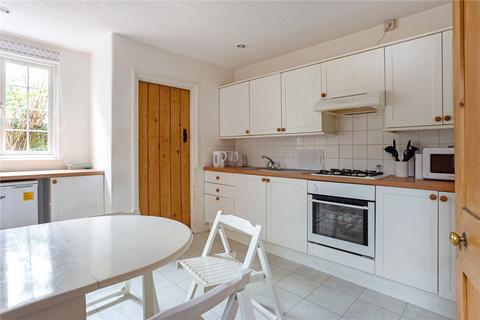 3 bedroom end of terrace house for sale, Victoria Road, Farnham, Surrey, GU9