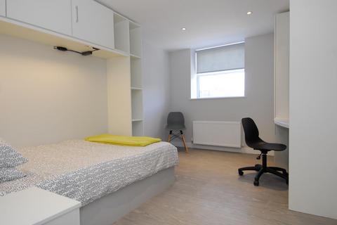 5 bedroom flat to rent, 75-77 Cornwall Street, Plymouth PL1