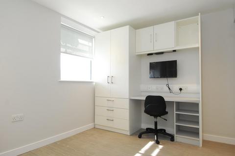 5 bedroom flat to rent, 75-77 Cornwall Street, Plymouth PL1