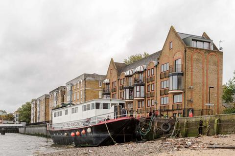 2 bedroom houseboat for sale, Ancient Moorings, 144-149 Rotherhithe St, London, SE16