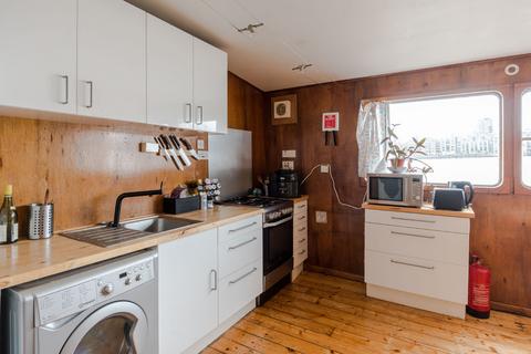 2 bedroom houseboat for sale, Ancient Moorings, 144-149 Rotherhithe St, Rotherhithe, London, SE16