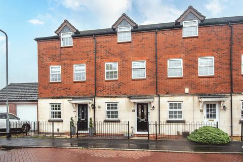 3 bedroom townhouse for sale, Rogerson Road, Fradley