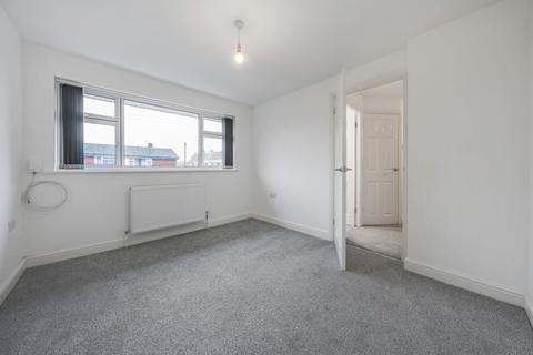 32 Willis Close, Lincoln, LN1 3LG
