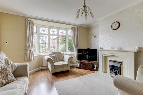 3 bedroom semi-detached house for sale, Queens Drive, Beeston NG9