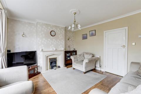 3 bedroom semi-detached house for sale, Queens Drive, Beeston NG9