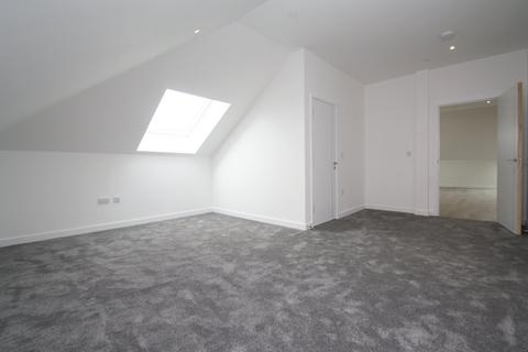 2 bedroom apartment to rent, London Road, Staines-Upon-Thames, TW18