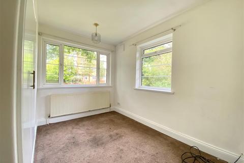 2 bedroom apartment to rent, Didsbury, Wilmslow Road, Manchester