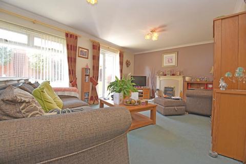 3 bedroom detached bungalow for sale, Windsor Close, Cullompton