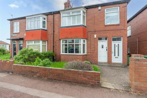 2 bedroom flat to rent, *Virtual Tour* Danby Gardens, Heaton, NE6