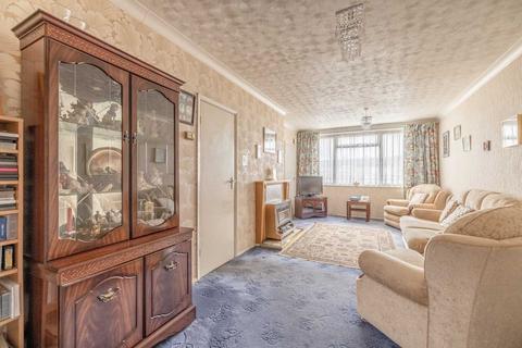 43 Garrard Road, Slough, SL2 2QN