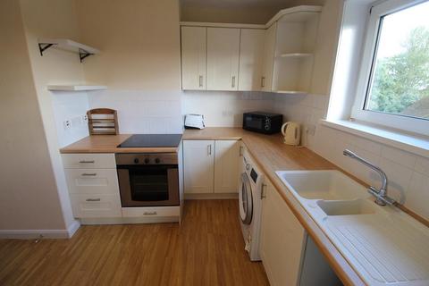 2 bedroom flat to rent, Carnie Drive, Aberdeen, AB25