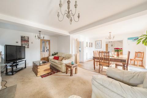 Storrington Hill Road, Hindhead, GU26 6QW