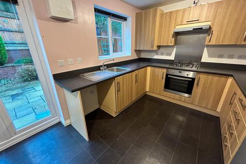 43 The Breeze, Brierley Hill, DY5 3AG