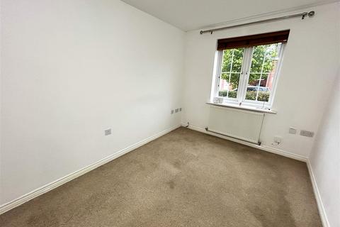 43 The Breeze, Brierley Hill, DY5 3AG
