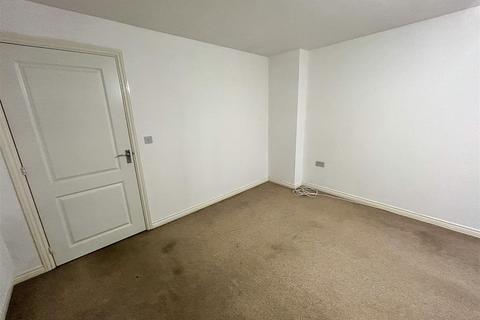43 The Breeze, Brierley Hill, DY5 3AG