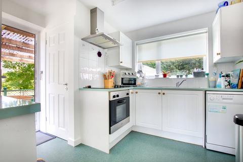 3 bedroom semi-detached house for sale, Southampton Road, Lymington, SO41